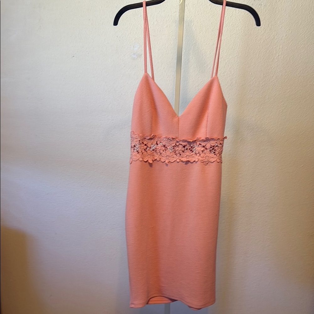 Chic Pink Lace Spaghetti Strap‎ Dress
